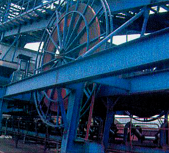 Cuộn cáp có thể thu vào lò xo tự động